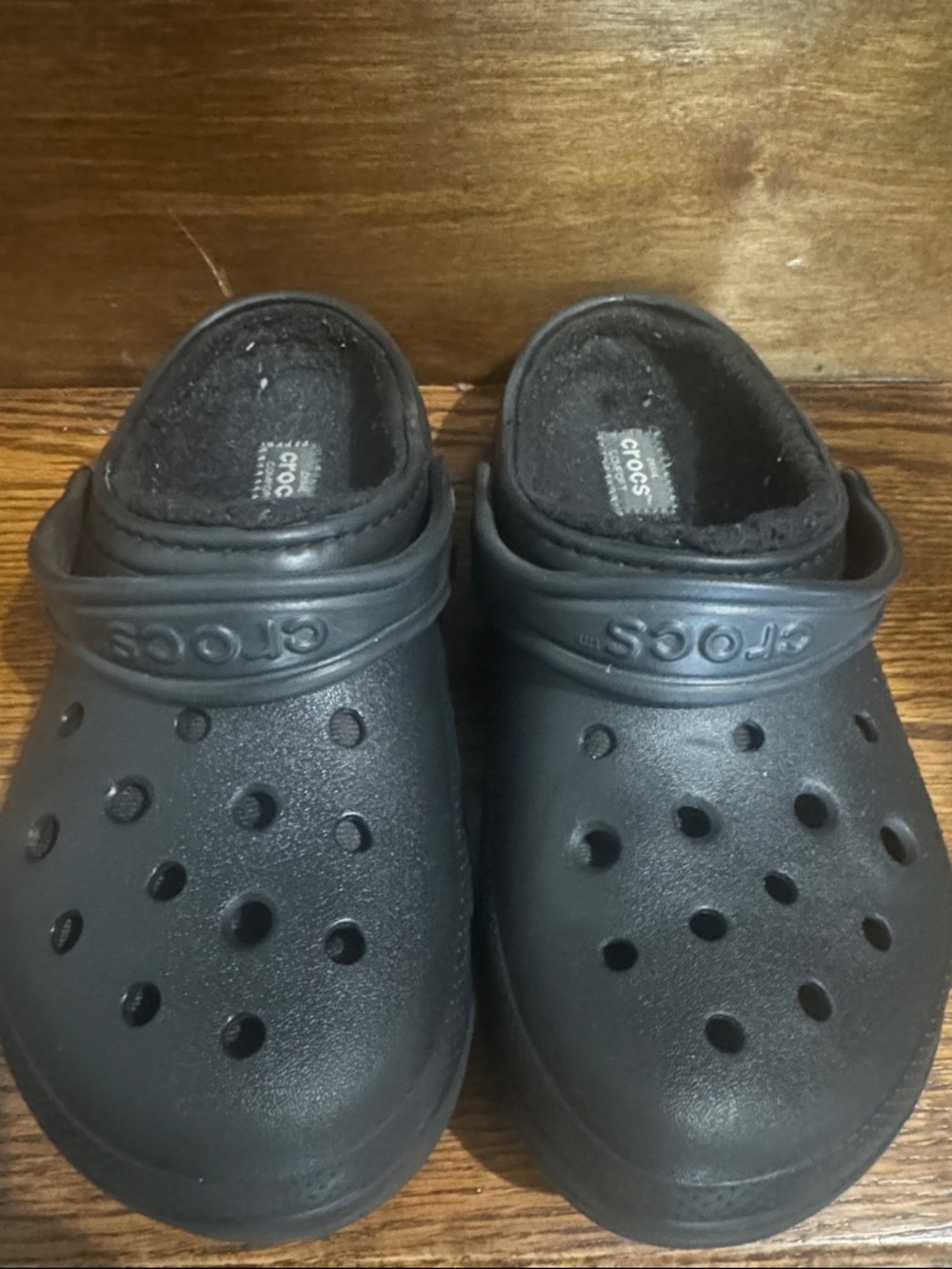 CROCS Kids Classic Clog with Fleece Lining - Black -J3